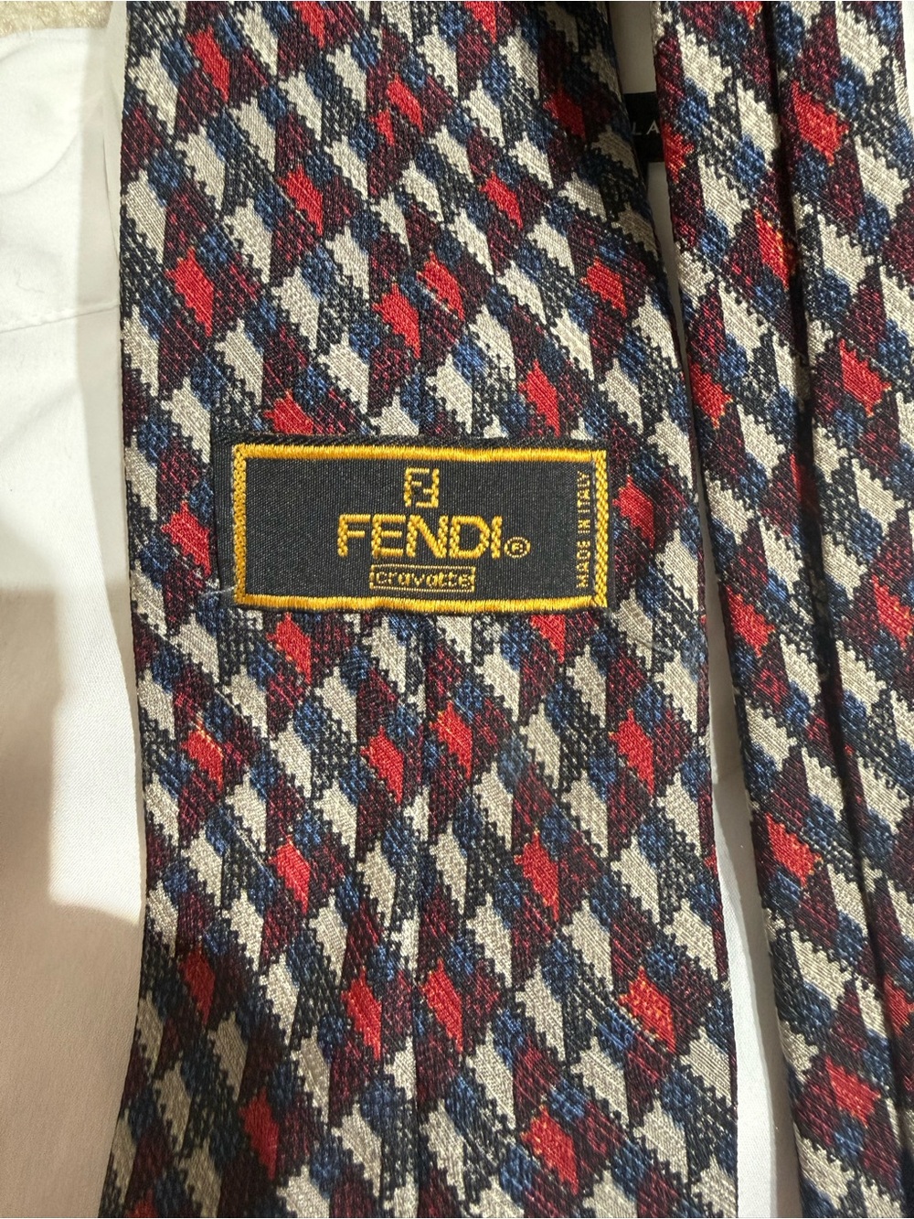 Vintage Fendi Men’s Patterned 100% Silk Tie in Red, Navy & Gray, Italy - Picture 3 of 6